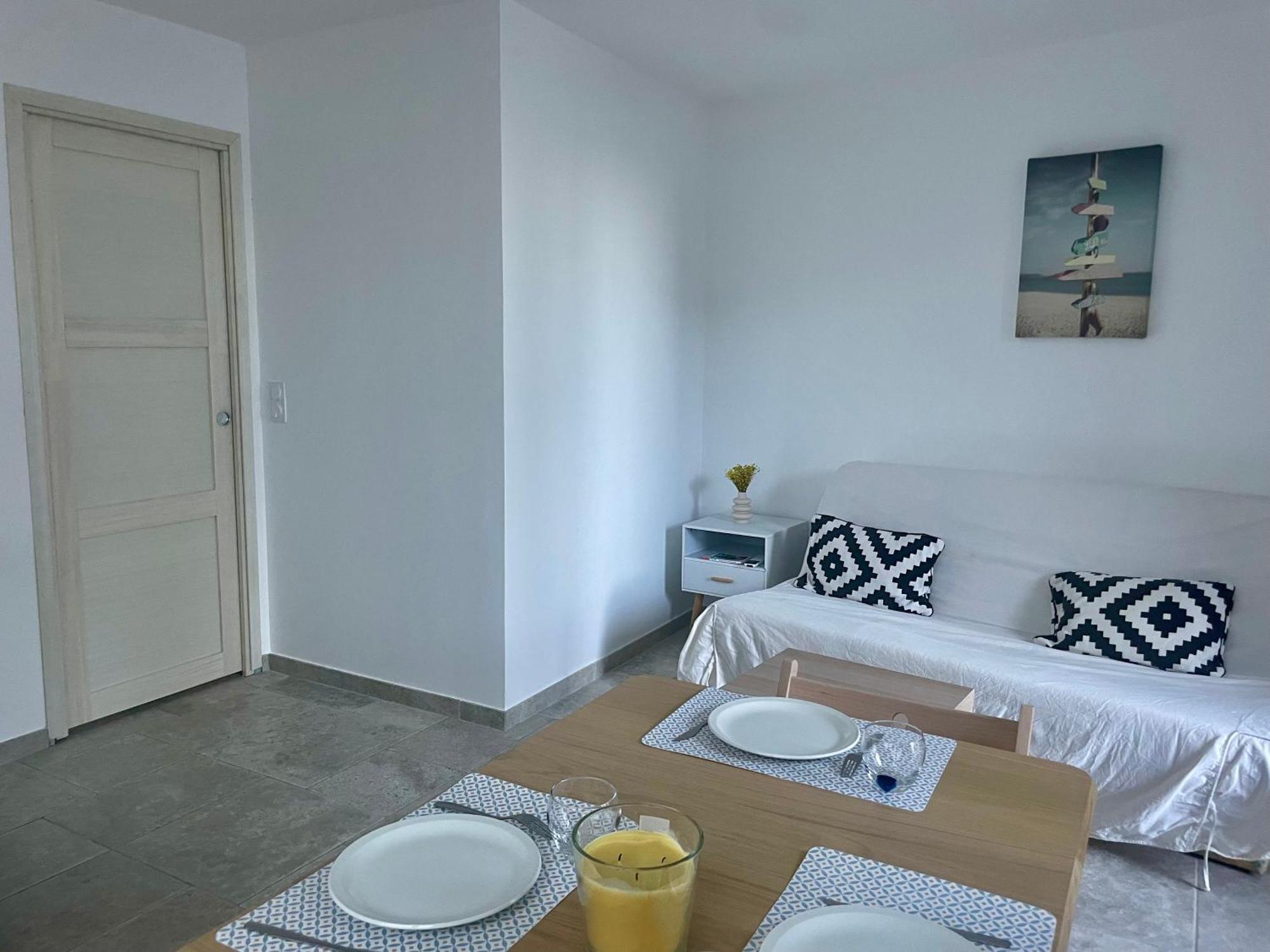 T2 Renove Avec Terrasse Au Coeur Des Cevennes Appartement Saint-Germain-de-Calberte Buitenkant foto